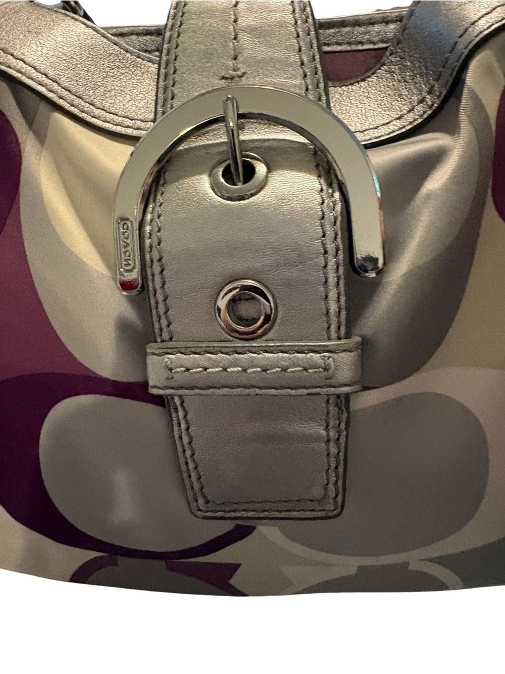 Coach Soho Scarf Print Hobo Bag (model F17406) 2011 - Picture 10 of 14